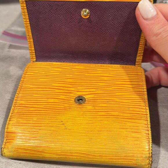 Louis Vuitton Gold and Orange Wallet - Picture 3 of 9